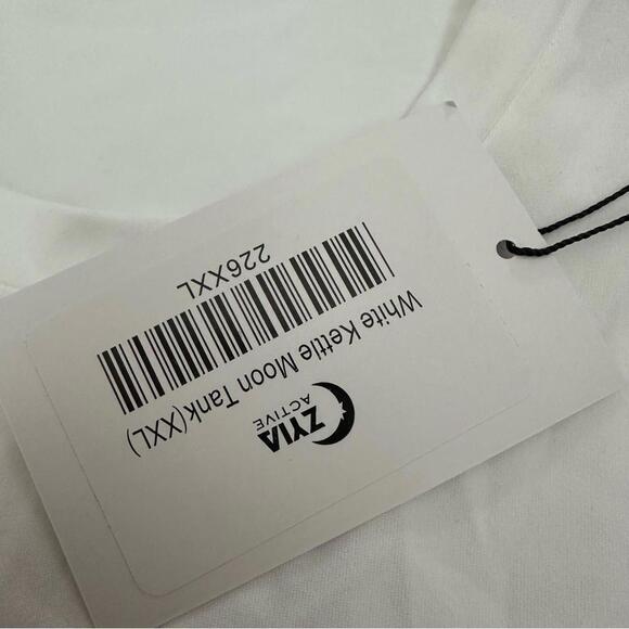 Zyia White Kettle Moon Tank Top - Picture 4 of 4